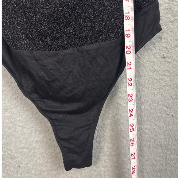 Lulus Stretch Bodysuit Square Neck Sleeveless Black Metallic Sparkle Size L NWT - Picture 6 of 9